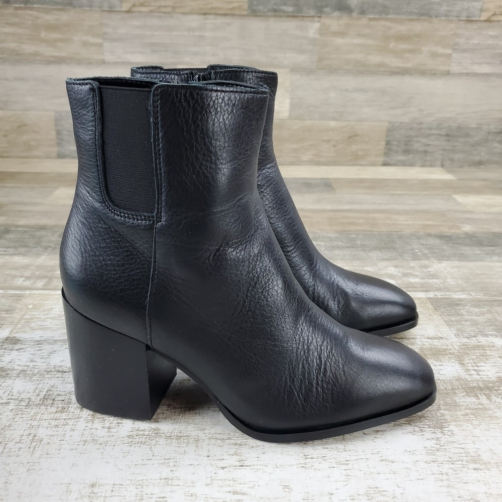 Vionic Vynn Womens Ankle Bootie Sz 7 Wide Black Leather Side Zipper Block Heel